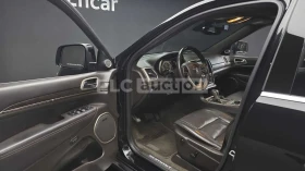 Jeep Grand cherokee SUMMIT HARMON KARDON/PANORAMA/360CAM | Auto.bg — изображение 9 Jeep Grand cherokee SUMMIT HARMON KARDON/PANORAMA/360CAM | Auto.bg — изображение 9