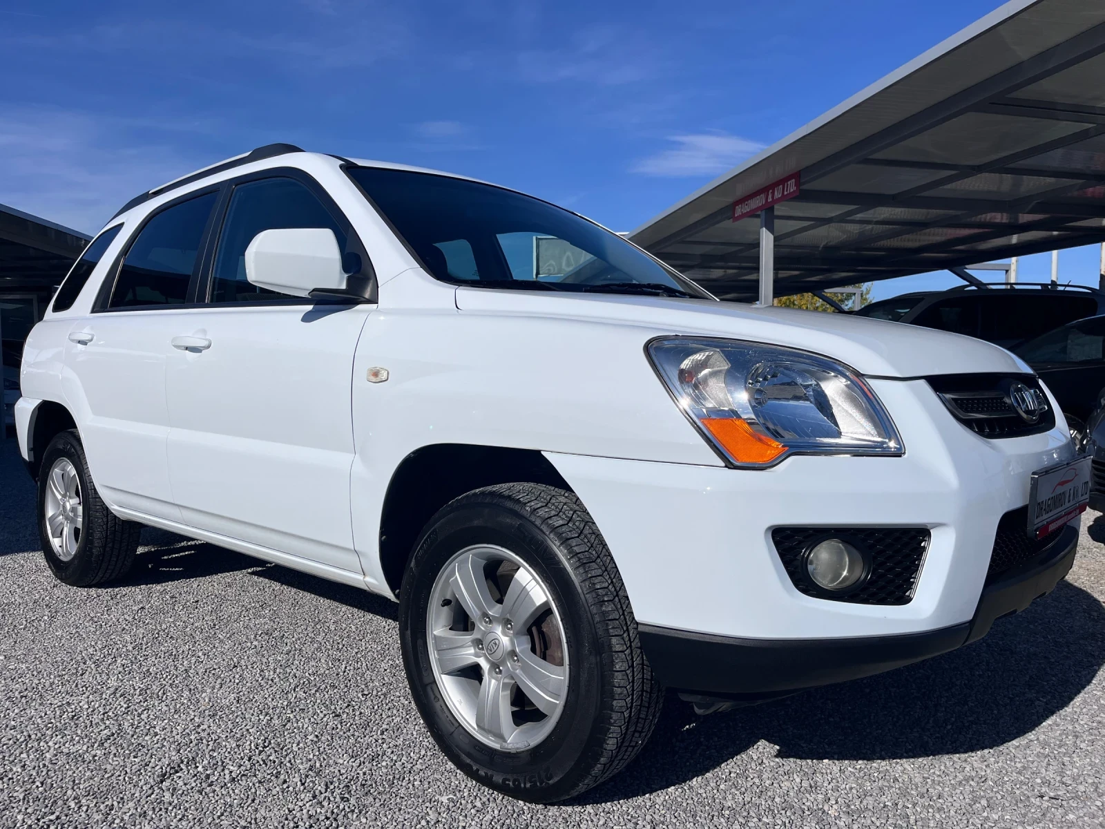 Kia Sportage 2.0GPL / 4x4 / Active  - изображение 4 | Auto.bg Kia Sportage 2.0GPL / 4x4 / Active  - изображение 4