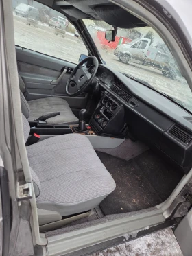 Mercedes-Benz 190 - 1300 € / 2542.58 лв. - 27591582 6 | Car24.bg Mercedes-Benz 190 - 1300 € / 2542.58 лв. - 27591582 6