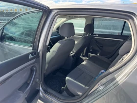 VW Golf 1.9 tdi - 3100 € / 6063.07 лв. - 83394502 12 | Car24.bg VW Golf 1.9 tdi - 3100 € / 6063.07 лв. - 83394502 12