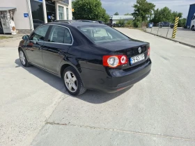 VW Jetta ОБСЛУЖЕНА ВСИЧКО ПЛАТЕНО - 4100 € / 8018.90 лв. - 33786908 4 | Car24.bg VW Jetta ОБСЛУЖЕНА ВСИЧКО ПЛАТЕНО - 4100 € / 8018.90 лв. - 33786908 4