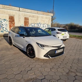 Toyota Corolla Sports 2.0 Hybrid GR Sport | Auto.bg — изображение 5 Toyota Corolla Sports 2.0 Hybrid GR Sport | Auto.bg — изображение 5