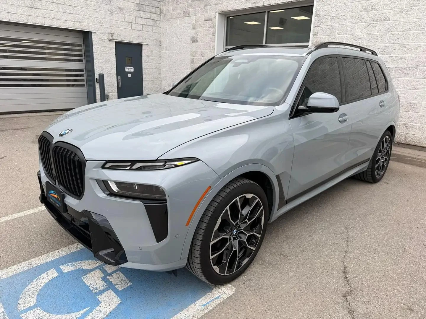 BMW X7 xDrive40i M SPORT | 7 PASS | HUD | | Auto.bg — изображение 1 BMW X7 xDrive40i M SPORT | 7 PASS | HUD | | Auto.bg — изображение 1