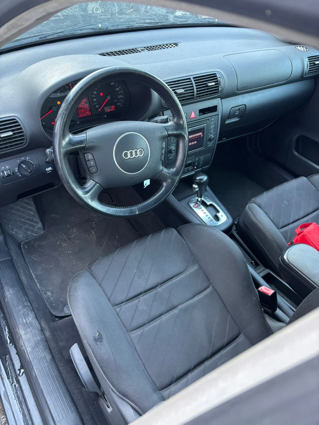 Audi A3 1.8T Automat 180hp - изображение 6 | Auto.bg Audi A3 1.8T Automat 180hp - изображение 6