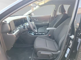 Hyundai Kona НОВ!/ELEKTRO/218HP/TREND/LED/360/NAVI/AHK/ACC/748q | Auto.bg — изображение 5 Hyundai Kona НОВ!/ELEKTRO/218HP/TREND/LED/360/NAVI/AHK/ACC/748q | Auto.bg — изображение 5