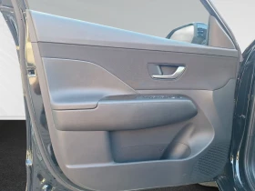 Hyundai Kona НОВ!/ELEKTRO/218HP/TREND/LED/360/NAVI/AHK/ACC/748q | Auto.bg — изображение 13 Hyundai Kona НОВ!/ELEKTRO/218HP/TREND/LED/360/NAVI/AHK/ACC/748q | Auto.bg — изображение 13