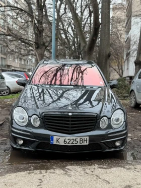 Mercedes-Benz E 320