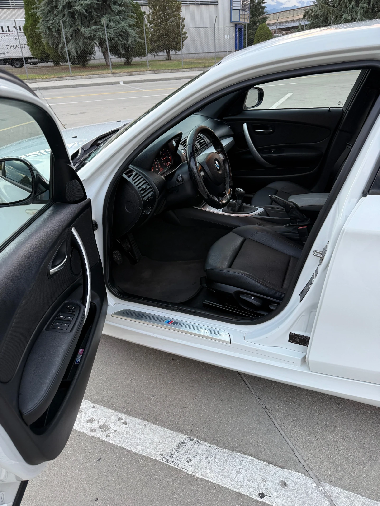 BMW 120 BMW 120 Sport M-PACKAGE - изображение 4 | Auto.bg BMW 120 BMW 120 Sport M-PACKAGE - изображение 4