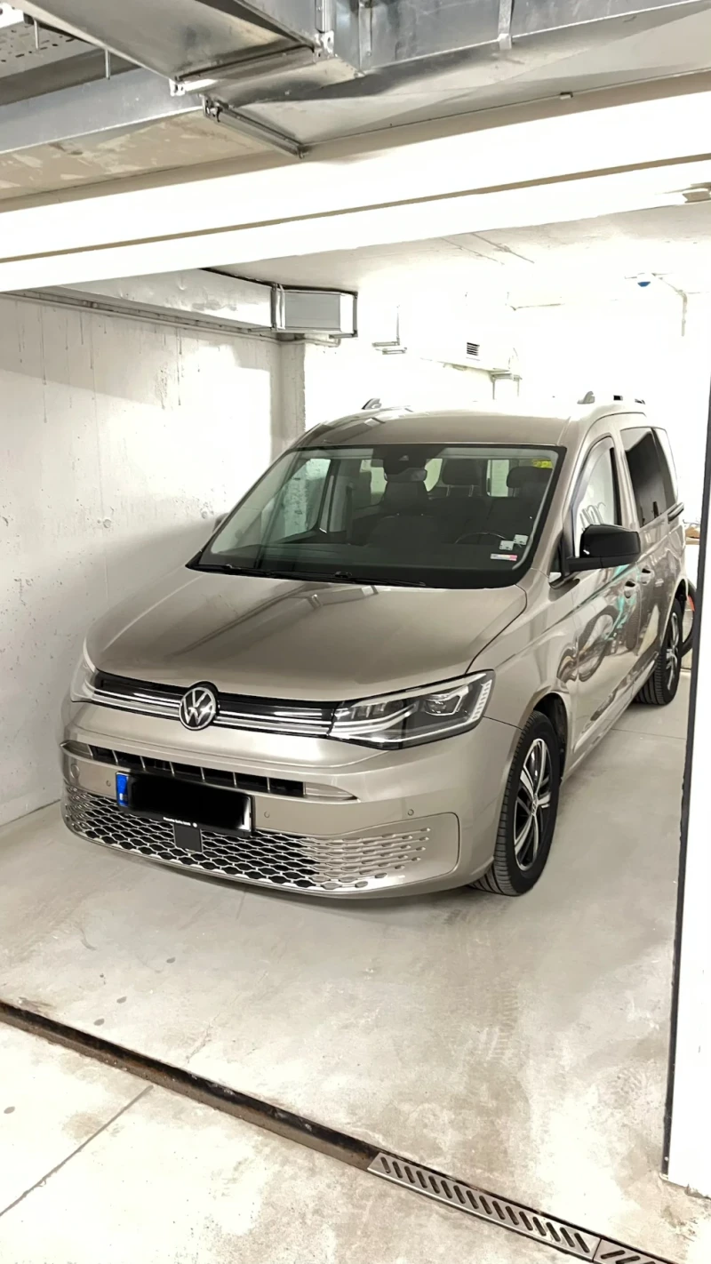 VW Caddy 2.0 TDI, ЛЕД, ДИСТРОНИК, ДИГИТАЛНО ТАБЛО И ДРУГИ - 20500 € - 36963545 1 | Car24.bg VW Caddy 2.0 TDI, ЛЕД, ДИСТРОНИК, ДИГИТАЛНО ТАБЛО И ДРУГИ - 20500 € - 36963545 1