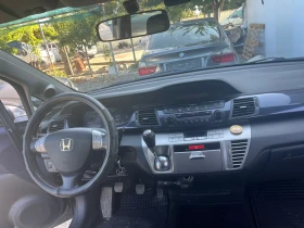Honda Fr-v 1.8i LPG Facelift - 4900 € - 70885700 11 | Car24.bg Honda Fr-v 1.8i LPG Facelift - 4900 € - 70885700 11