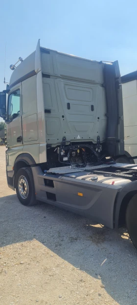 Mercedes-Benz Actros undefined | Auto.bg — изображение 3 Mercedes-Benz Actros undefined | Auto.bg — изображение 3