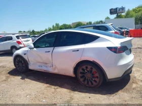 Tesla Model Y PERFORMANCE DUAL MOTOR ALL-WHEEL DRIVE | Auto.bg — изображение 13 Tesla Model Y PERFORMANCE DUAL MOTOR ALL-WHEEL DRIVE | Auto.bg — изображение 13