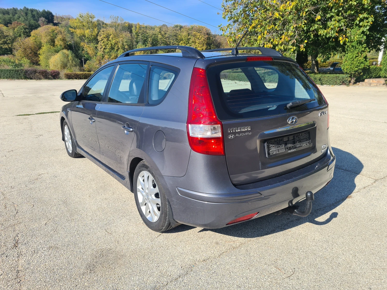 Hyundai I30 Combi 1.6 Crdi 116 k.c - изображение 3 | Auto.bg Hyundai I30 Combi 1.6 Crdi 116 k.c - изображение 3