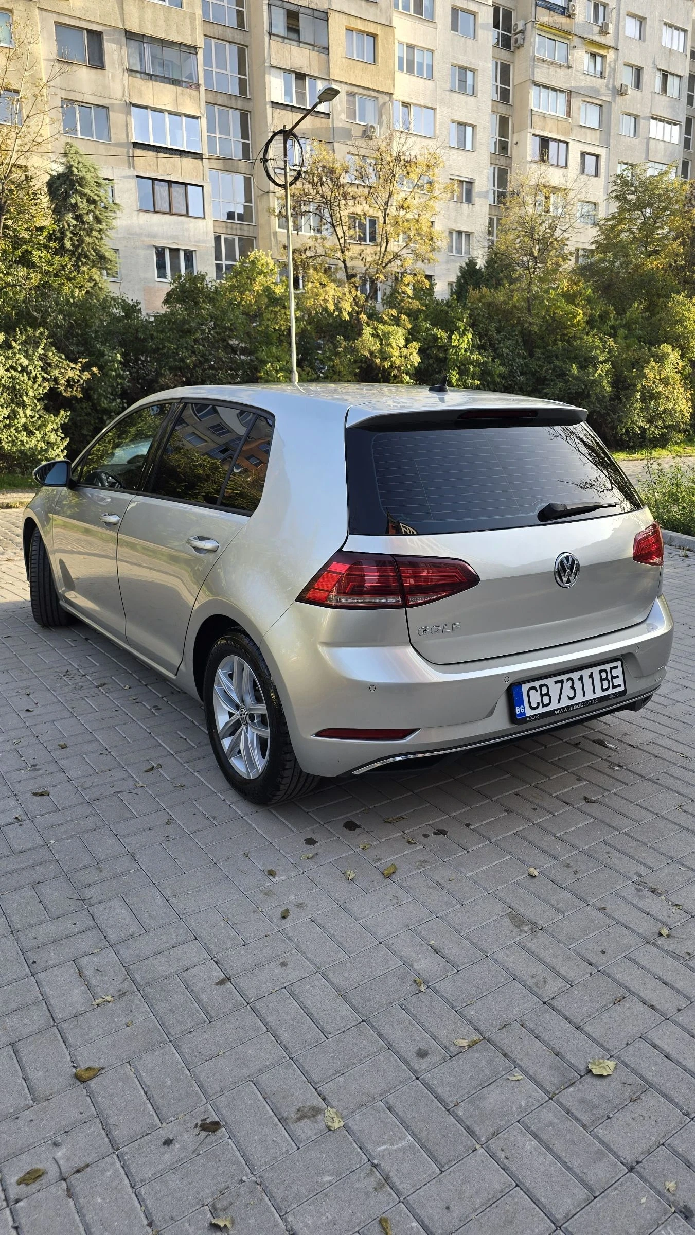 VW Golf 1.6Tdi 80Хил.км - изображение 5 | Auto.bg VW Golf 1.6Tdi 80Хил.км - изображение 5
