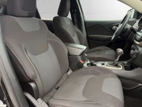 Jeep Cherokee * Latitude/Longitude/North * CARFAX * ЦЕНА ДО БГ - 14150 € / 27674.99 лв. - 74661002 13 | Car24.bg Jeep Cherokee * Latitude/Longitude/North * CARFAX * ЦЕНА ДО БГ - 14150 € / 27674.99 лв. - 74661002 13