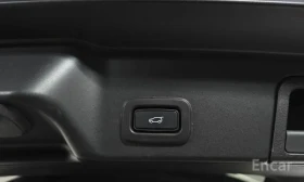 Land Rover Range Rover Evoque D150 S* Пано* Камера* Подгрев* Ел. седалки* | Auto.bg — изображение 16 Land Rover Range Rover Evoque D150 S* Пано* Камера* Подгрев* Ел. седалки* | Auto.bg — изображение 16