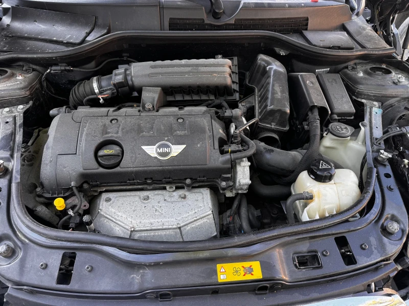 Mini Cooper cabrio - 2500 € / 4889.57 лв. - 25642571 1 | Car24.bg Mini Cooper cabrio - 2500 € / 4889.57 лв. - 25642571 1