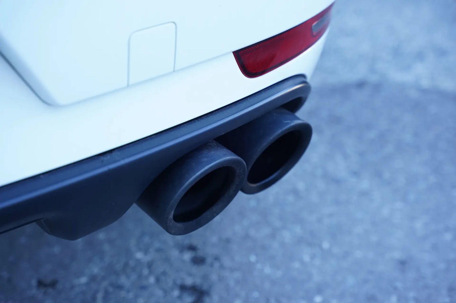 Porsche Macan GTS* RED INSIDE* PANOROOF* 360CAMERA* BOSE*  - изображение 5 | Auto.bg Porsche Macan GTS* RED INSIDE* PANOROOF* 360CAMERA* BOSE*  - изображение 5