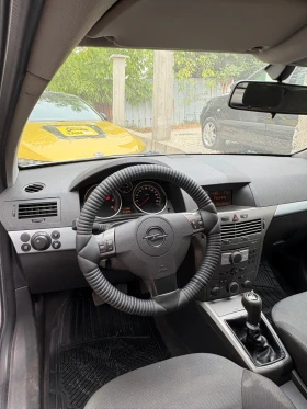 Opel Astra 1.7cdti GTC | Auto.bg — изображение 8 Opel Astra 1.7cdti GTC | Auto.bg — изображение 8