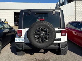 Jeep Wrangler * Backcountry * CARFAX * БЕЗ ПЪРВОНАЧАЛНА ВНОСКА | Auto.bg — изображение 4 Jeep Wrangler * Backcountry * CARFAX * БЕЗ ПЪРВОНАЧАЛНА ВНОСКА | Auto.bg — изображение 4