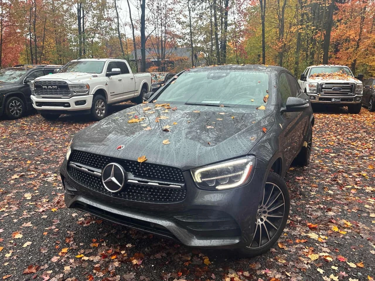 Mercedes-Benz GLC 300 4MATIC Coupe | CARFAX | БЕЗ ИНЦИДЕНТИ | Auto.bg — изображение 1 Mercedes-Benz GLC 300 4MATIC Coupe | CARFAX | БЕЗ ИНЦИДЕНТИ | Auto.bg — изображение 1
