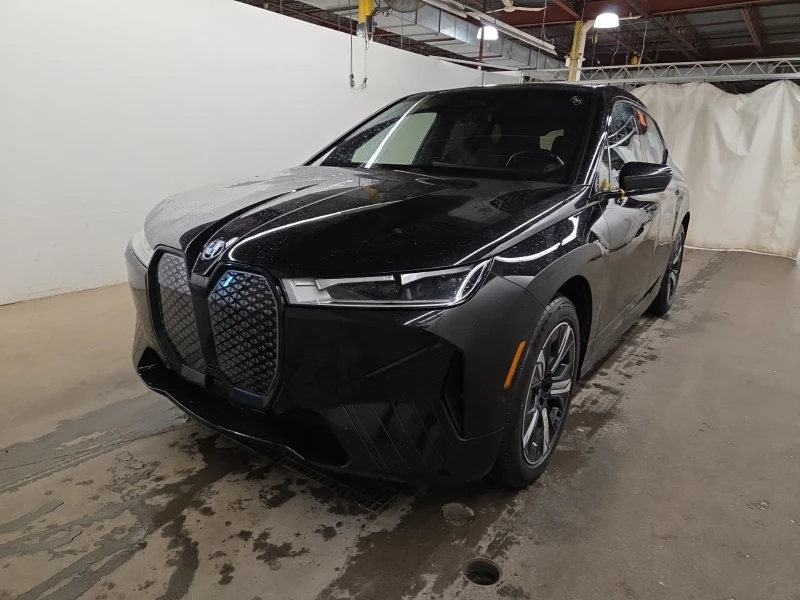 BMW iX xDrive40 AWD - 25400 € / 49678.08 лв. - 78408105 1 | Car24.bg BMW iX xDrive40 AWD - 25400 € / 49678.08 лв. - 78408105 1