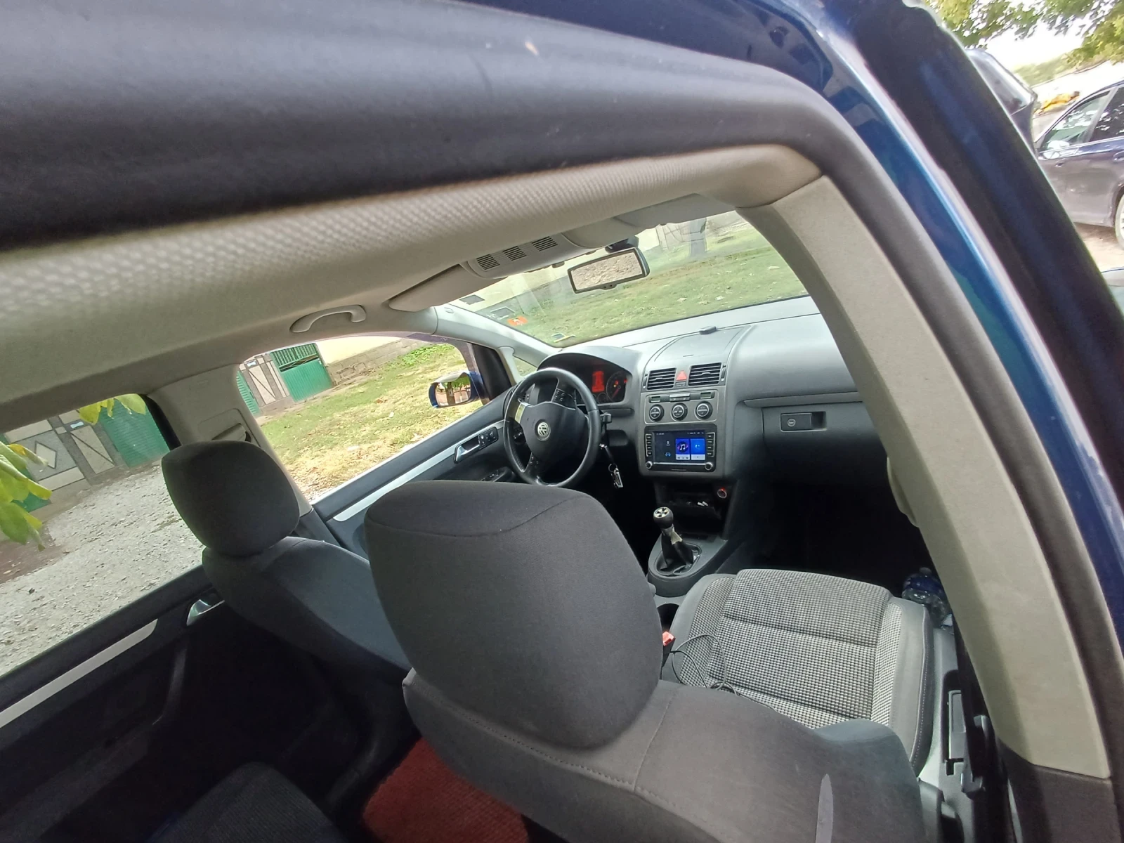 VW Touran 1.9 TDI - изображение 6 | Auto.bg VW Touran 1.9 TDI - изображение 6