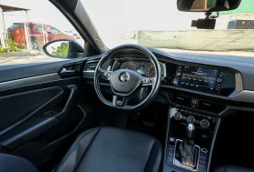 VW Jetta Highline R-Line / ПАНО / ЛИЗИНГ / ЦЕНА до БГ | Auto.bg — изображение 8 VW Jetta Highline R-Line / ПАНО / ЛИЗИНГ / ЦЕНА до БГ | Auto.bg — изображение 8
