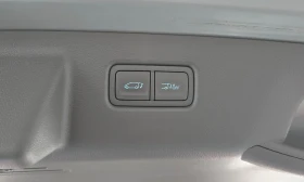 Hyundai Staria Lounge 7-Seater | Auto.bg — изображение 17 Hyundai Staria Lounge 7-Seater | Auto.bg — изображение 17