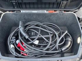 Audi E-Tron Audi E-Tron - 24300 € / 47526.67 лв. - 74847064 11 | Car24.bg Audi E-Tron Audi E-Tron - 24300 € / 47526.67 лв. - 74847064 11