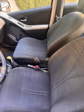Toyota Yaris 1.3 бензин | Auto.bg — изображение 7 Toyota Yaris 1.3 бензин | Auto.bg — изображение 7
