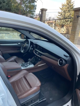 Alfa Romeo Stelvio Alfa Romeo Stelvio 2.0L Turbo Q4 280 hp - 23500 € / 45962.00 лв. - 82558463 5 | Car24.bg Alfa Romeo Stelvio Alfa Romeo Stelvio 2.0L Turbo Q4 280 hp - 23500 € / 45962.00 лв. - 82558463 5
