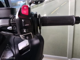 Yamaha T-max 560 ABS LED TC | Auto.bg — изображение 10 Yamaha T-max 560 ABS LED TC | Auto.bg — изображение 10
