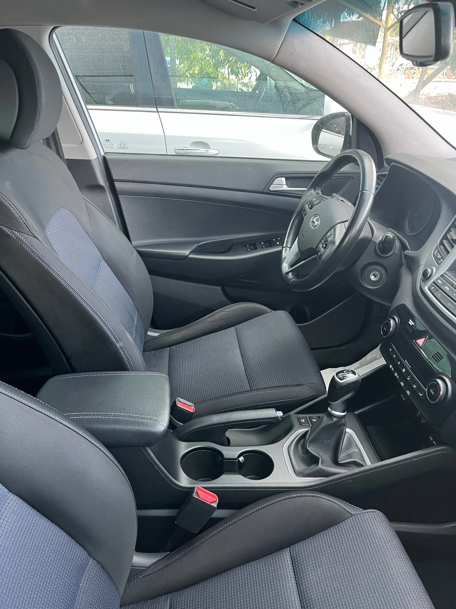 Hyundai Tucson 1.7  CRDI - изображение 7 | Auto.bg Hyundai Tucson 1.7  CRDI - изображение 7