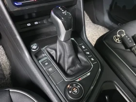 VW T-Roc 2.0L / 360 view / Blind spot / HUD | Auto.bg — изображение 8 VW T-Roc 2.0L / 360 view / Blind spot / HUD | Auto.bg — изображение 8