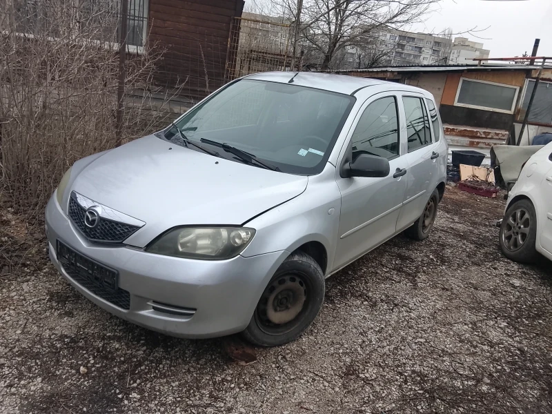Mazda 2 - 99 € / 193.63 лв. - 61453931 1 | Car24.bg Mazda 2 - 99 € / 193.63 лв. - 61453931 1