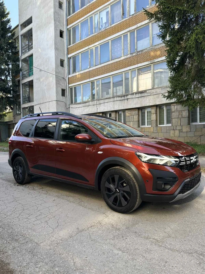 Dacia Jogger ГАЗ* 6+ 1* 15000km - 13800 € / 26990.45 лв. - 68013545 1 | Car24.bg Dacia Jogger ГАЗ* 6+ 1* 15000km - 13800 € / 26990.45 лв. - 68013545 1