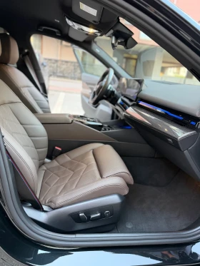 BMW 520 Iconic Glow Harman Обдухване M Pro - 116900 лв. / 59770.02 € - 47701895 11 | Car24.bg BMW 520 Iconic Glow Harman Обдухване M Pro - 116900 лв. / 59770.02 € - 47701895 11