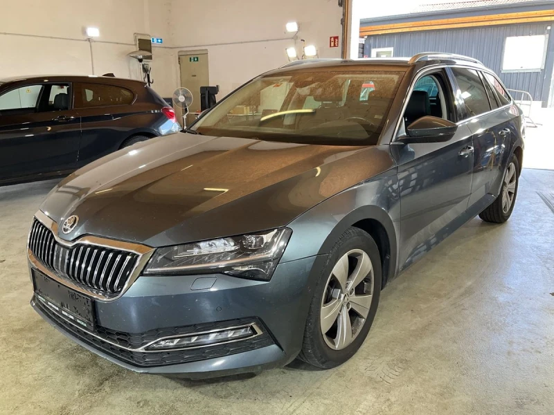 Skoda Superb 2.0TDI Style 4x4/Обдухване/Масаж/Distronic - 23499 € / 45960.05 лв. - 92427218 1 | Car24.bg Skoda Superb 2.0TDI Style 4x4/Обдухване/Масаж/Distronic - 23499 € / 45960.05 лв. - 92427218 1