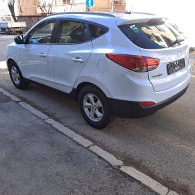 Hyundai IX35 2.0 Бензин.Газ - 9100 € / 17798.05 лв. - 37899726 4 | Car24.bg Hyundai IX35 2.0 Бензин.Газ - 9100 € / 17798.05 лв. - 37899726 4