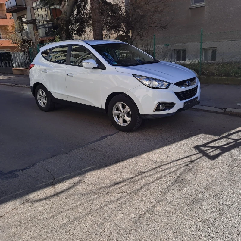 Hyundai IX35 2.0 Бензин.Газ - 9100 € / 17798.05 лв. - 37899726 1 | Car24.bg Hyundai IX35 2.0 Бензин.Газ - 9100 € / 17798.05 лв. - 37899726 1