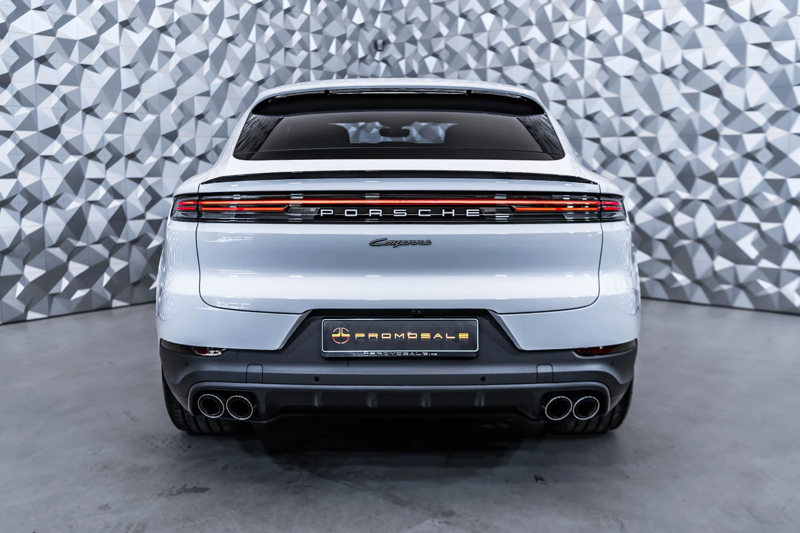 Porsche Cayenne E Hybrid Coupe* Bose* Pano - изображение 5 | Auto.bg Porsche Cayenne E Hybrid Coupe* Bose* Pano - изображение 5