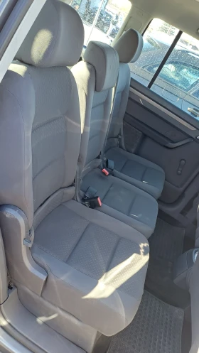 VW Touran 1.9TDI 7местен - 5900 лв. / 3016.62 € - 98385158 10 | Car24.bg VW Touran 1.9TDI 7местен - 5900 лв. / 3016.62 € - 98385158 10