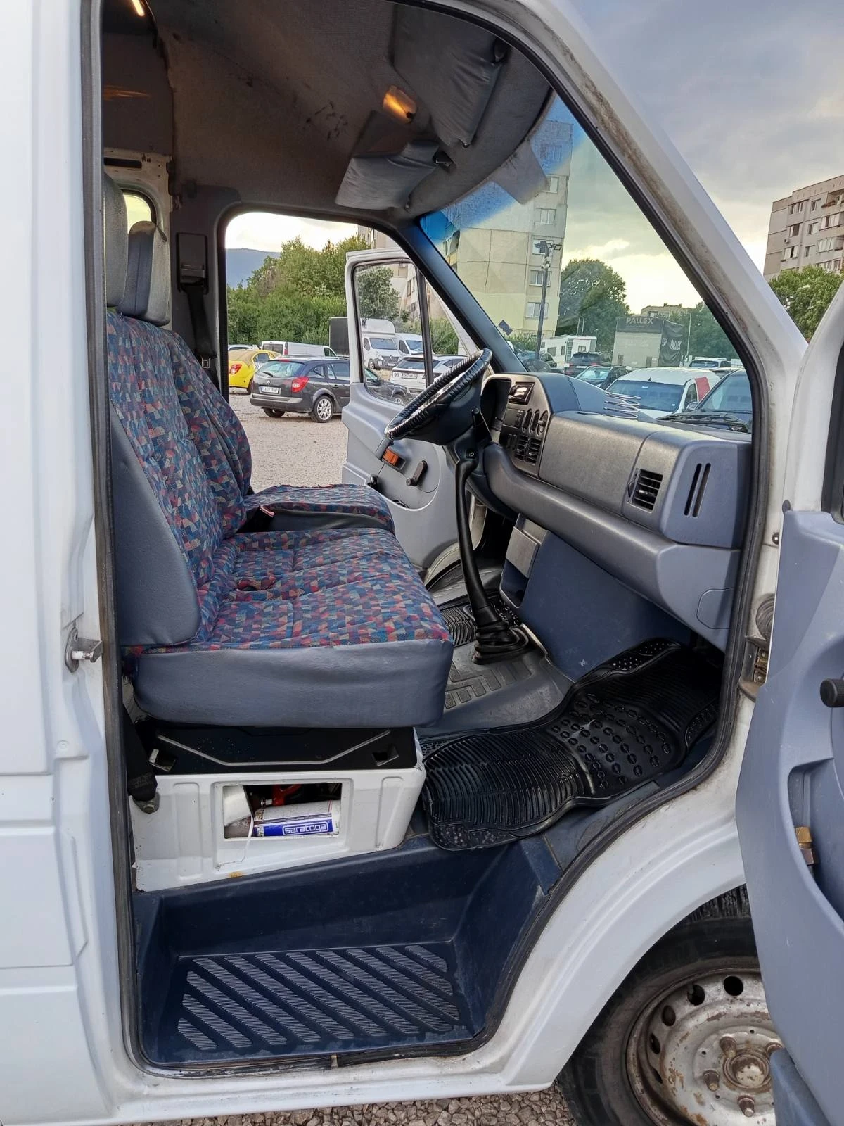 Mercedes-Benz Sprinter 312 2.9 TDI - изображение 8 | Auto.bg Mercedes-Benz Sprinter 312 2.9 TDI - изображение 8