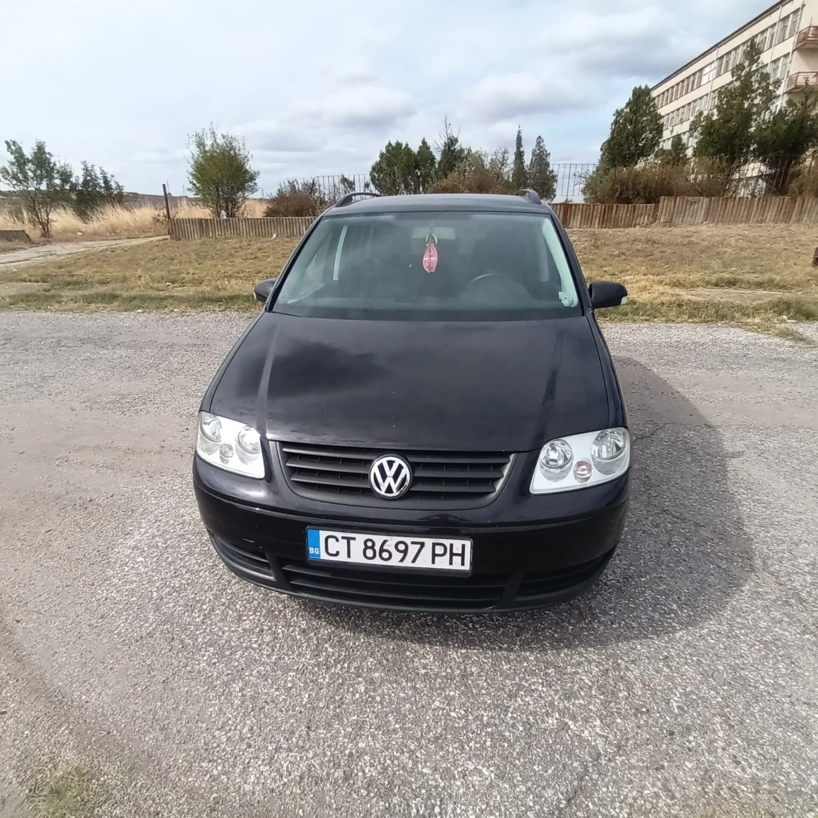 VW Touran  - изображение 2 | Auto.bg VW Touran  - изображение 2