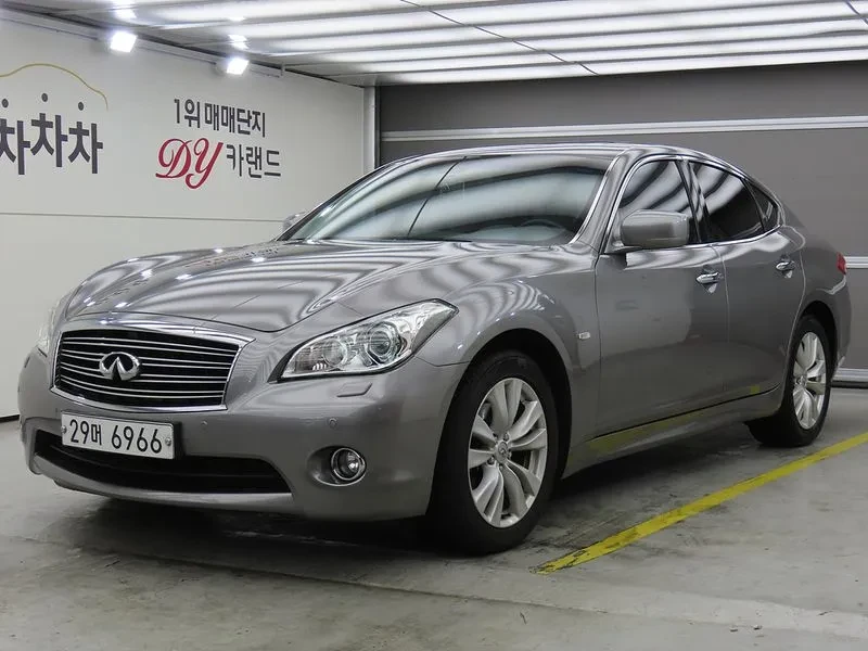 Infiniti M 37 3.7 - САМО 30% АВАНС | Auto.bg — изображение 1 Infiniti M 37 3.7 - САМО 30% АВАНС | Auto.bg — изображение 1