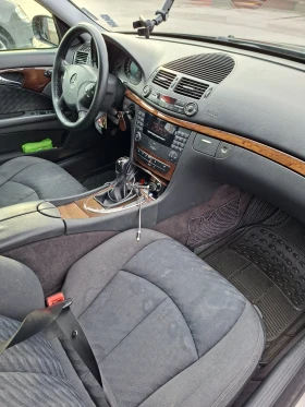 Mercedes-Benz E 220 Classic | Mobile.bg — малка снимка 11