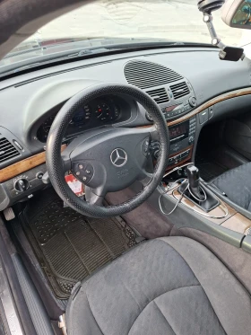 Mercedes-Benz E 220 Classic | Mobile.bg — малка снимка 12