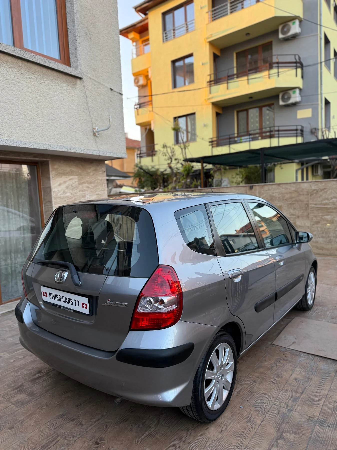 Honda Jazz 1.4i / Swiss / Joker  - изображение 6 | Auto.bg Honda Jazz 1.4i / Swiss / Joker  - изображение 6