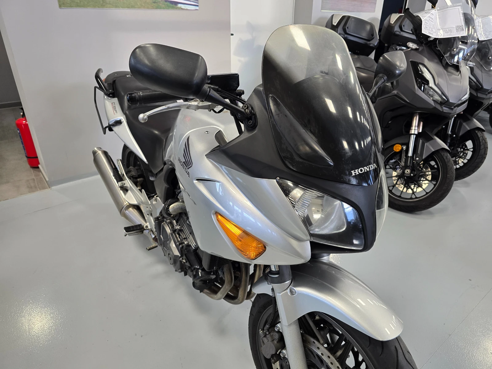 Honda Cbf 600сс, 2004г. - изображение 9 | Auto.bg Honda Cbf 600сс, 2004г. - изображение 9
